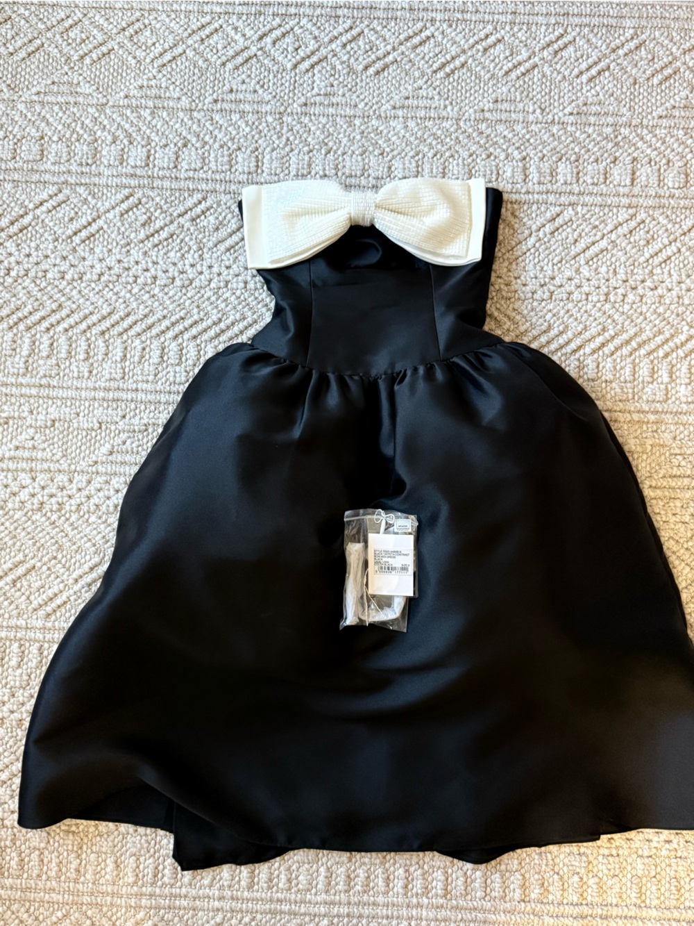 Self-Portrait Black Midi Dress with White Bow - Picture 2 of 6